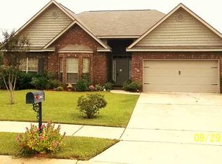 2461 Hedgerow Dr, Mobile, AL 36695