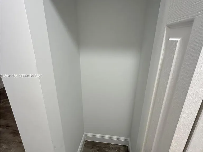 5129 NW 5th Ave — Photo 10