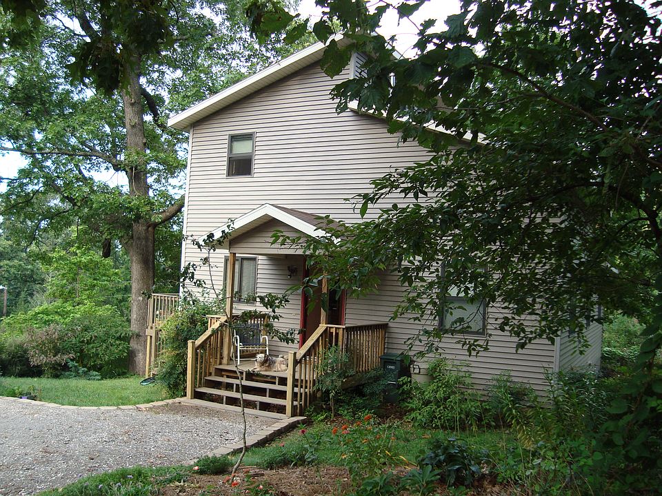 1st image of 531 E Rock St