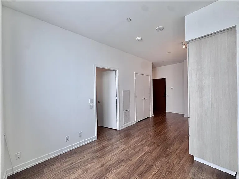 185 Millway Ave #1.5 — Photo 22