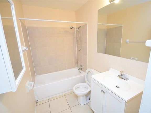 4th image of 5626 Gaymar Dr