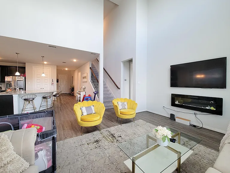 4010 Palmer Meadow Ct — Photo 18