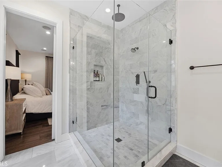 2801 Bayside Dr — Photo 29