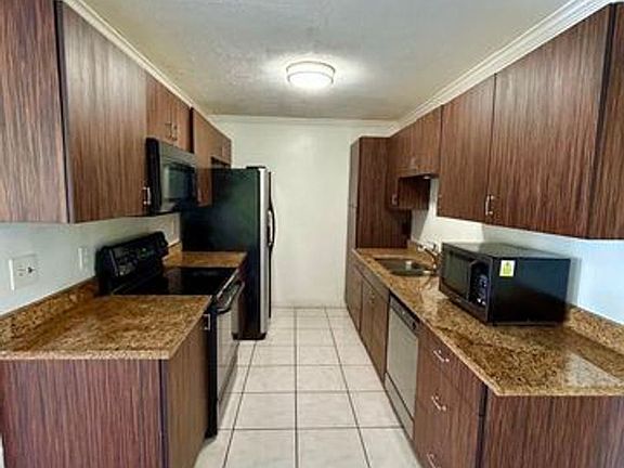 2nd image of 141 Plumage Ln