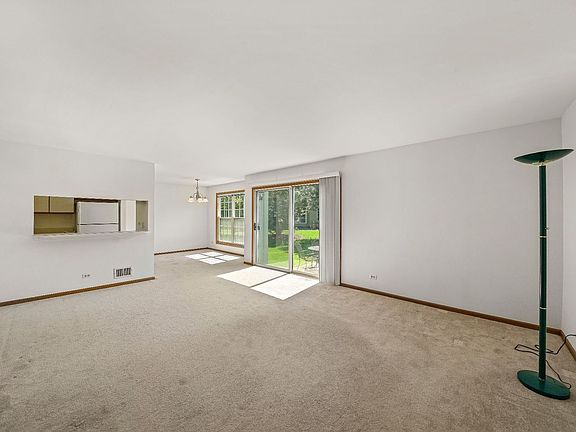 3rd image of 4600 Burnham Dr