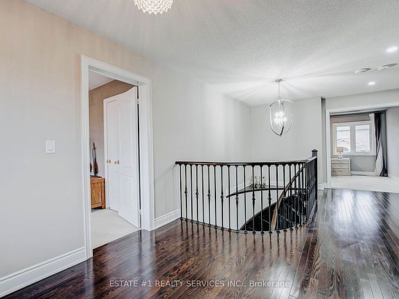 4th image of 20 Maybeck Dr