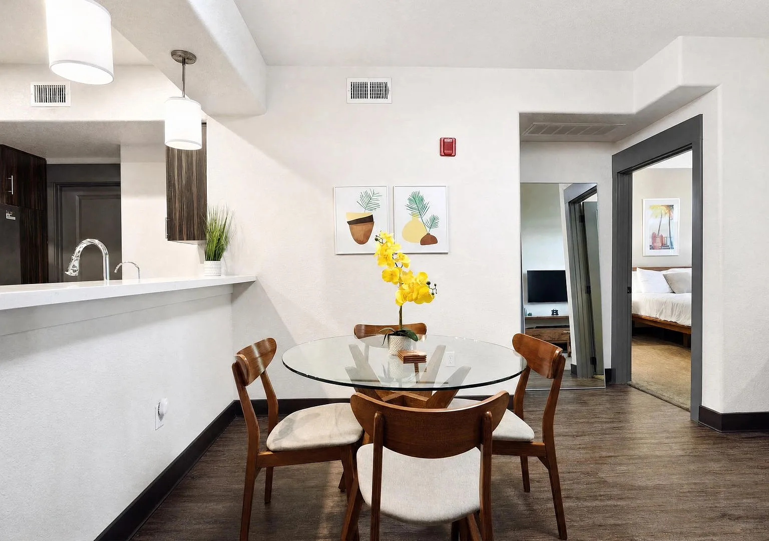 Premium 2-Primary Bedroom Condo in Valencia Town Center! Furnished or Unfurnished. — Photo 3