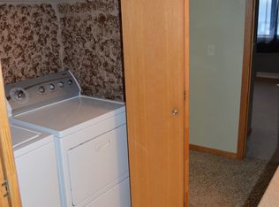 N1831 Hyacinth Ct, Greenville, WI 54942