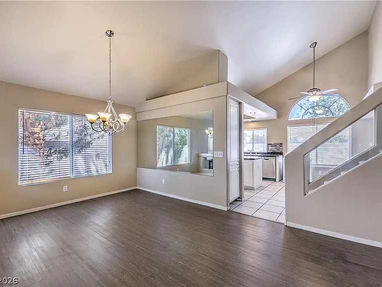 10035 Daybreak Dew Ct — Photo 8