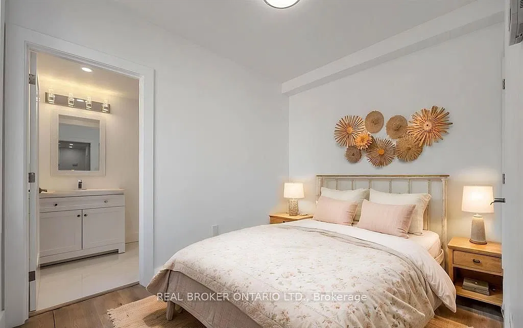 2 bed, $2,600 — Photo 4