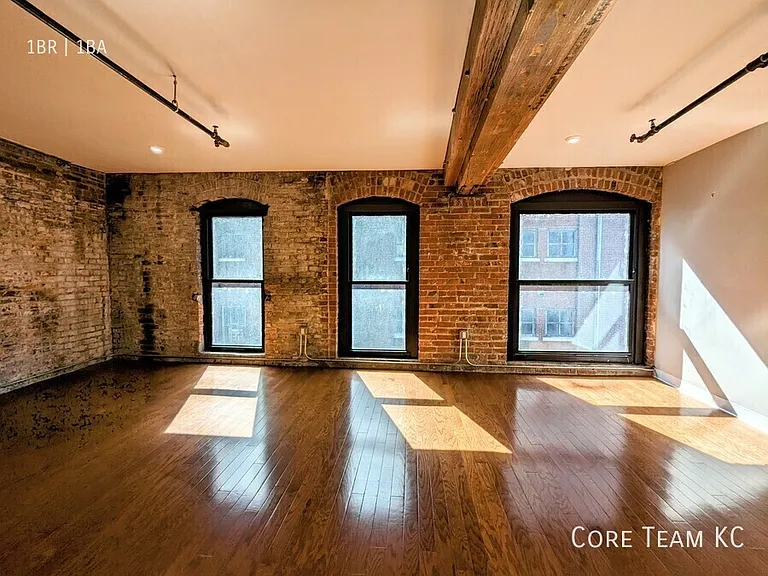 1223 Union Ave #501 — Photo 7