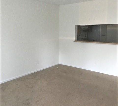 2nd image of 122 Montview Forest Dr