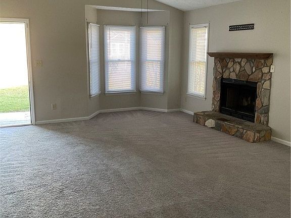 2nd image of 5709 Charbonneau Ct