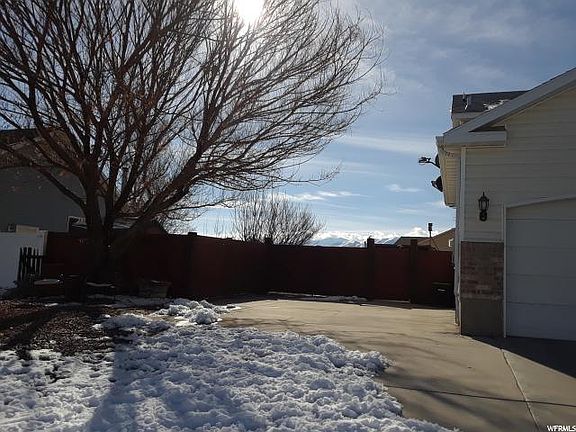 3rd image of 1046 S Kimball Dr