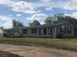 814 W Spring St, Brownstown, IN 47220