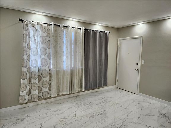 3rd image of 1801 NE 62nd St APT 221
