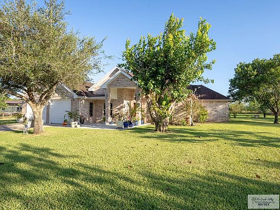 2nd image of 35878 Anaqua Dr