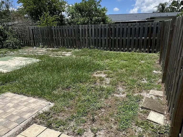 2444 Mercury Dr — Photo 17