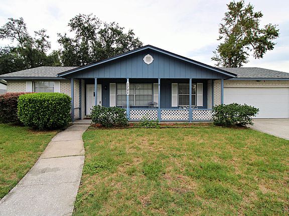 4th image of 1721 Gumtree Drive