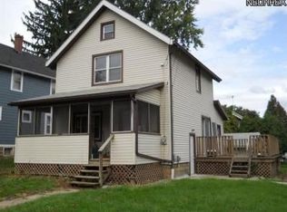87 Mitchell St, Barberton, OH 44203