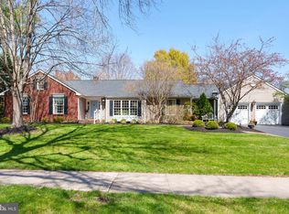 19 Davenport Dr, West Windsor, NJ 08550
