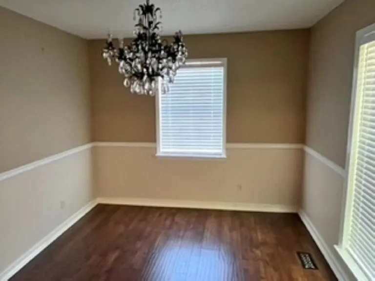 2117 Spring Dr N #W — Photo 12