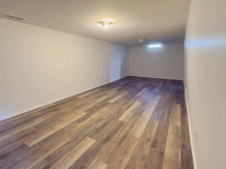 2419 Walter Dr — Photo 25
