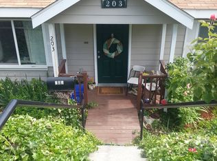 203 W 14th St, The Dalles, OR