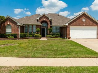1311 Pegasus Dr, Arlington, TX 76013