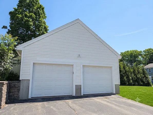8 Perham St, Chelmsford, MA 01824