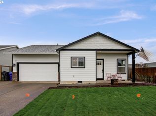 720 Mary Dr, Molalla, OR 97038