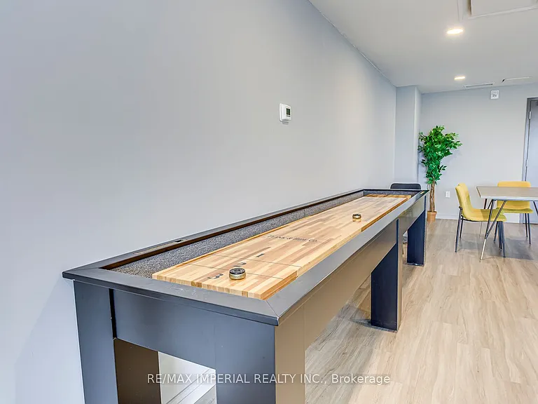 49 Walnut St S #1308 — Photo 44