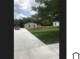 7629 Colton Dr, White Settlement, TX 76108