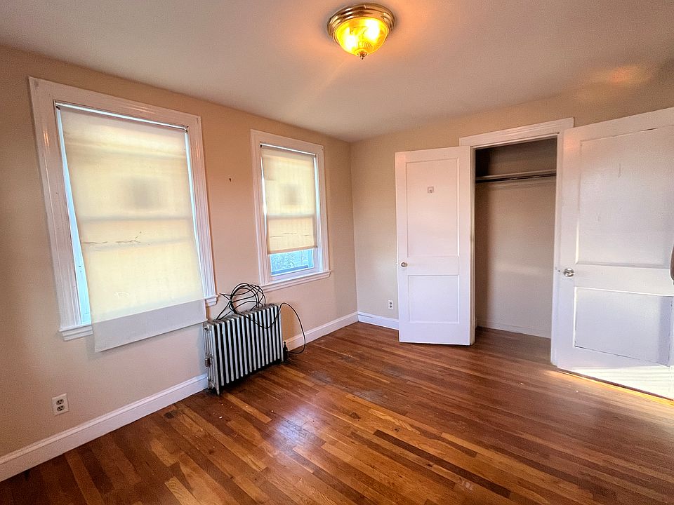 Bedroom #1
