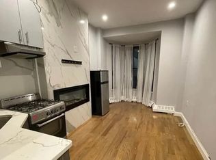 952 Bergen St #4B, Brooklyn, NY 11216