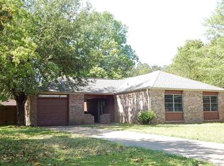 2325 Heritage Dr, Gautier, MS 39553
