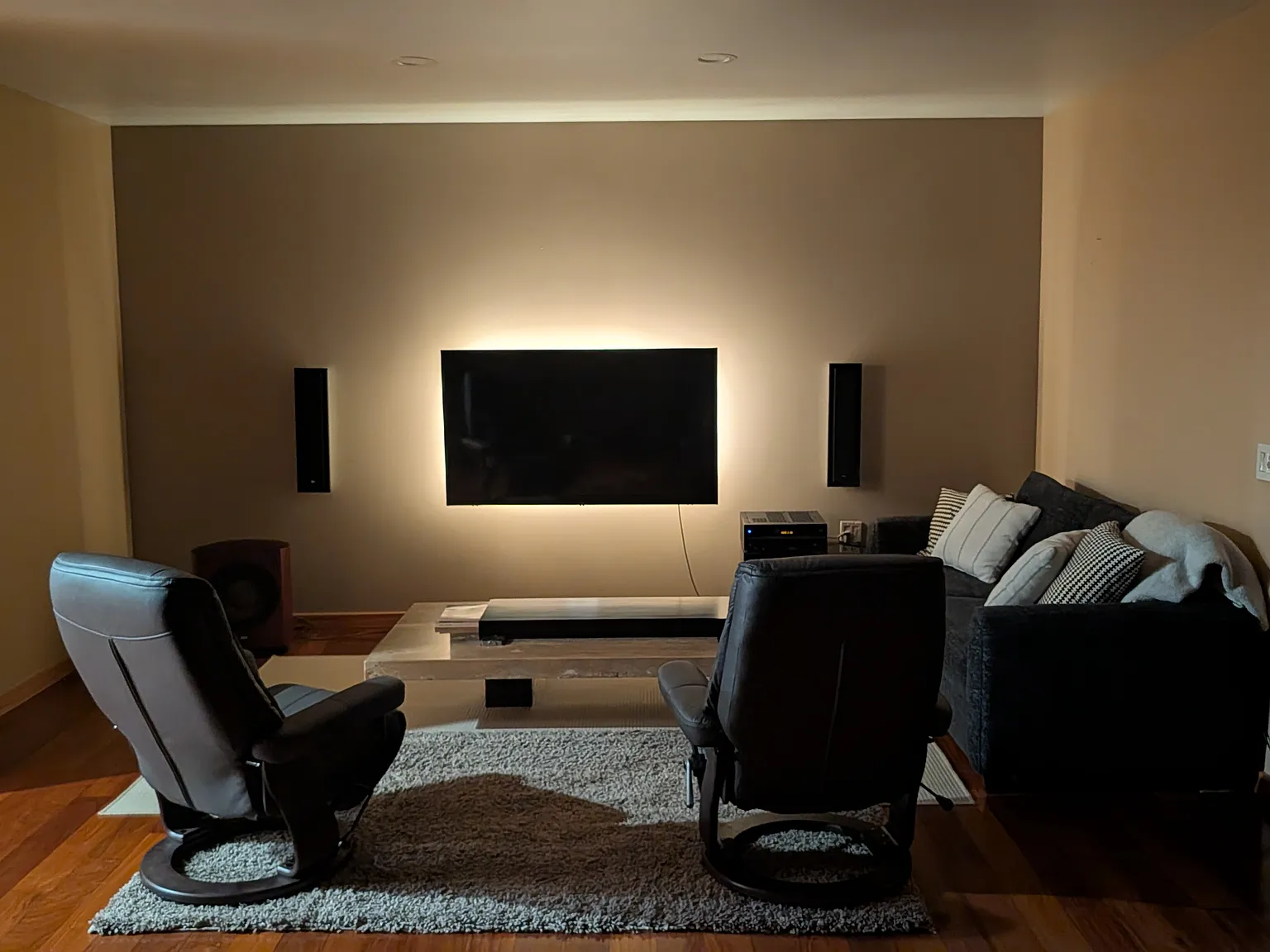 551 NE Alder St — Photo 4