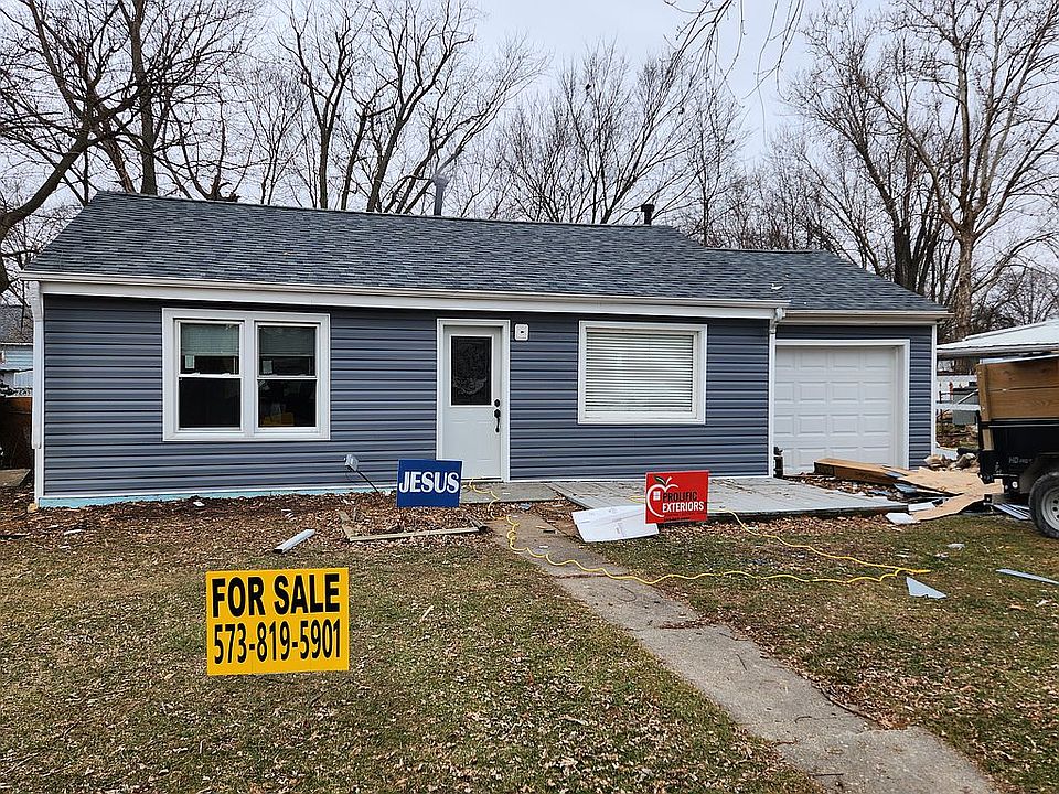 New Siding,Roof,and Windows!