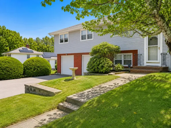 17 Mount Vernon Cir #B, Lawrence, MA 01843