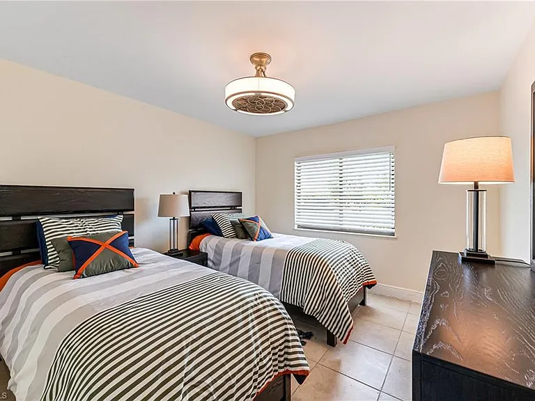 9908 White Sands Pl — Photo 31