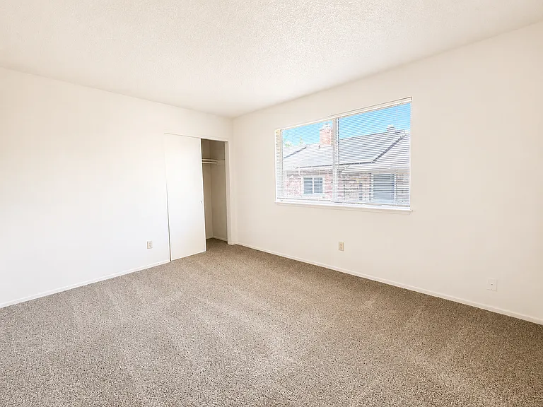Berrum Ln Apartment Homes — Photo 5