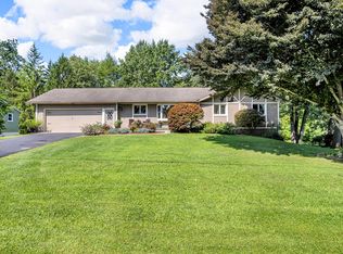 1952 Trinity Ln, Jackson, MI 49201