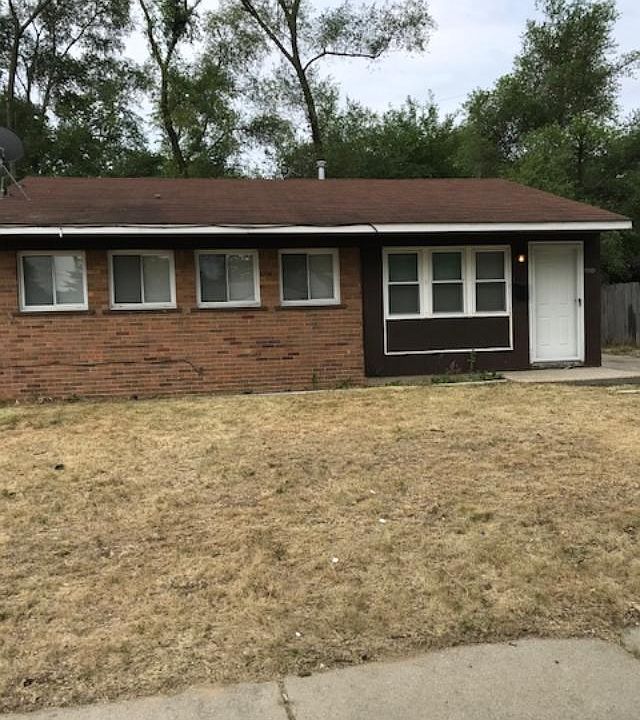 1st image of 21901 Sloman Ave
