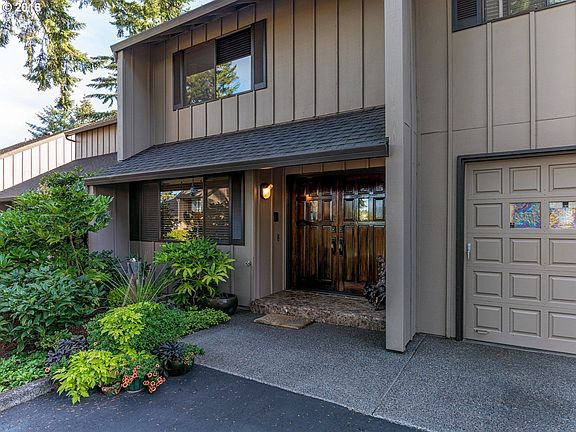 2nd image of 3613 NE 83rd Ave #4