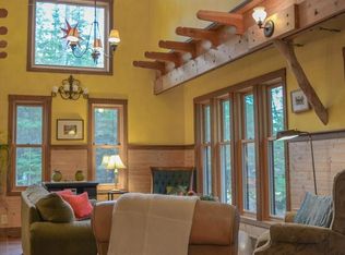 6016 N Cave Point Dr, Sturgeon Bay, WI 54235