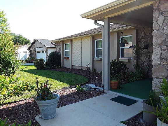4th image of 1540 Gladiolas Dr