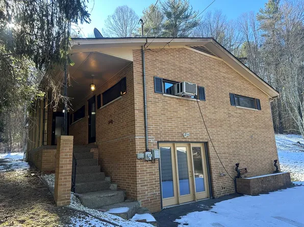 200 Wyoming Ave, Beckley, WV 25801