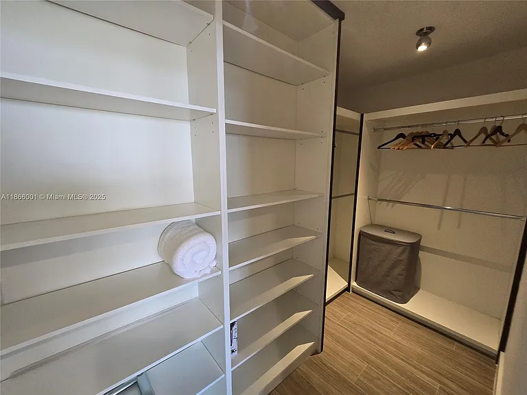 11113 Biscayne Blvd #854 — Photo 31