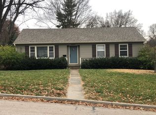 8005 W 60th Ter, Overland Park, KS 66202