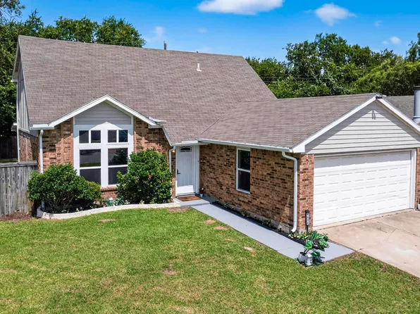 1521 Windsor Dr, Glenn Heights, TX 75154